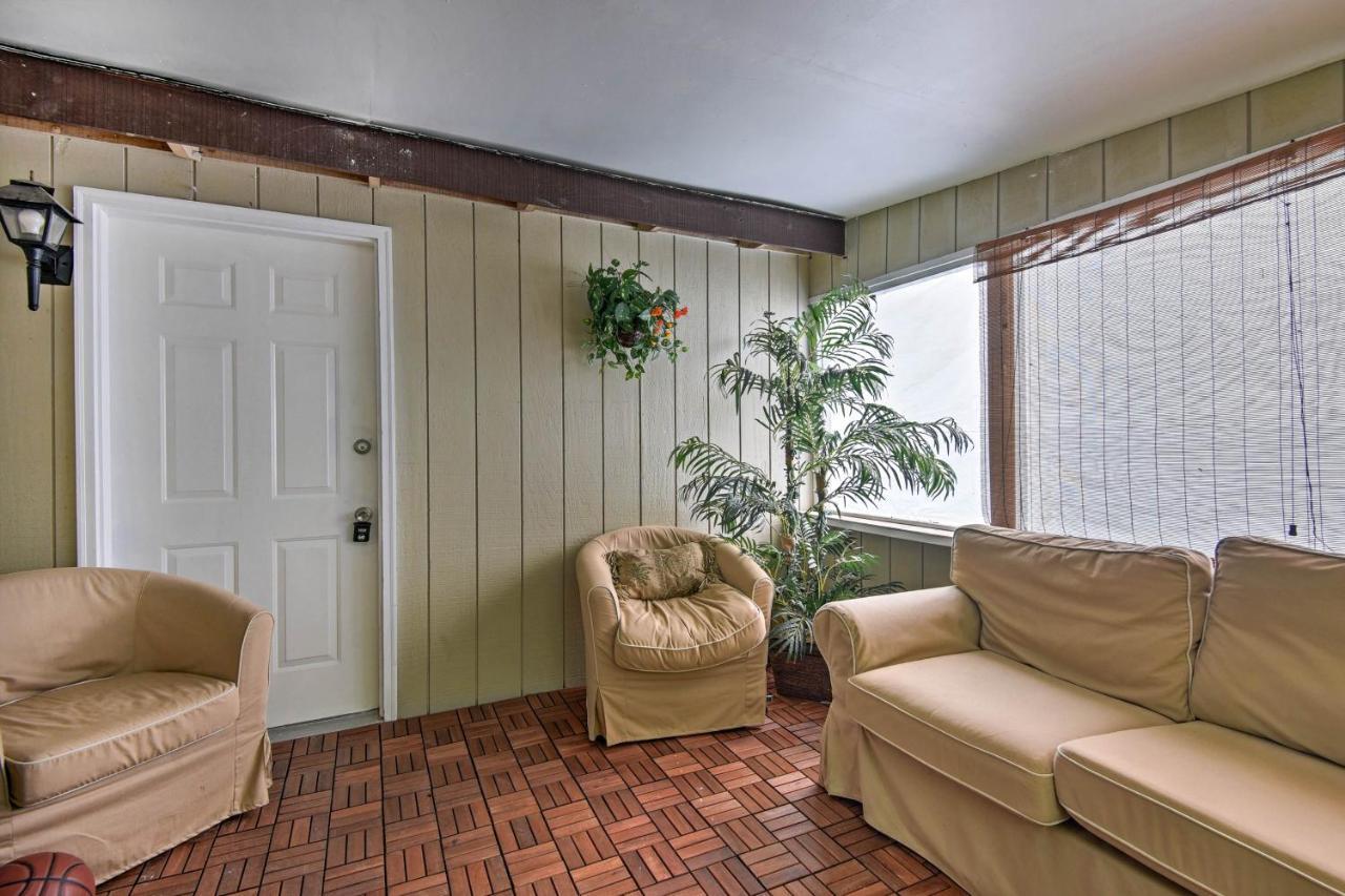 Cozy Arrowhead Lake Home With Sunroom And Pool Access! Pocono Lake Екстер'єр фото